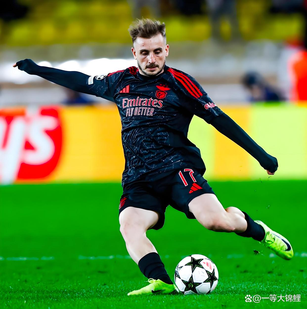 里程碑夜！费耶诺德绝杀压哨，葡超转会期刷纪录，球迷炸锅，控场能力受关注的简单介绍