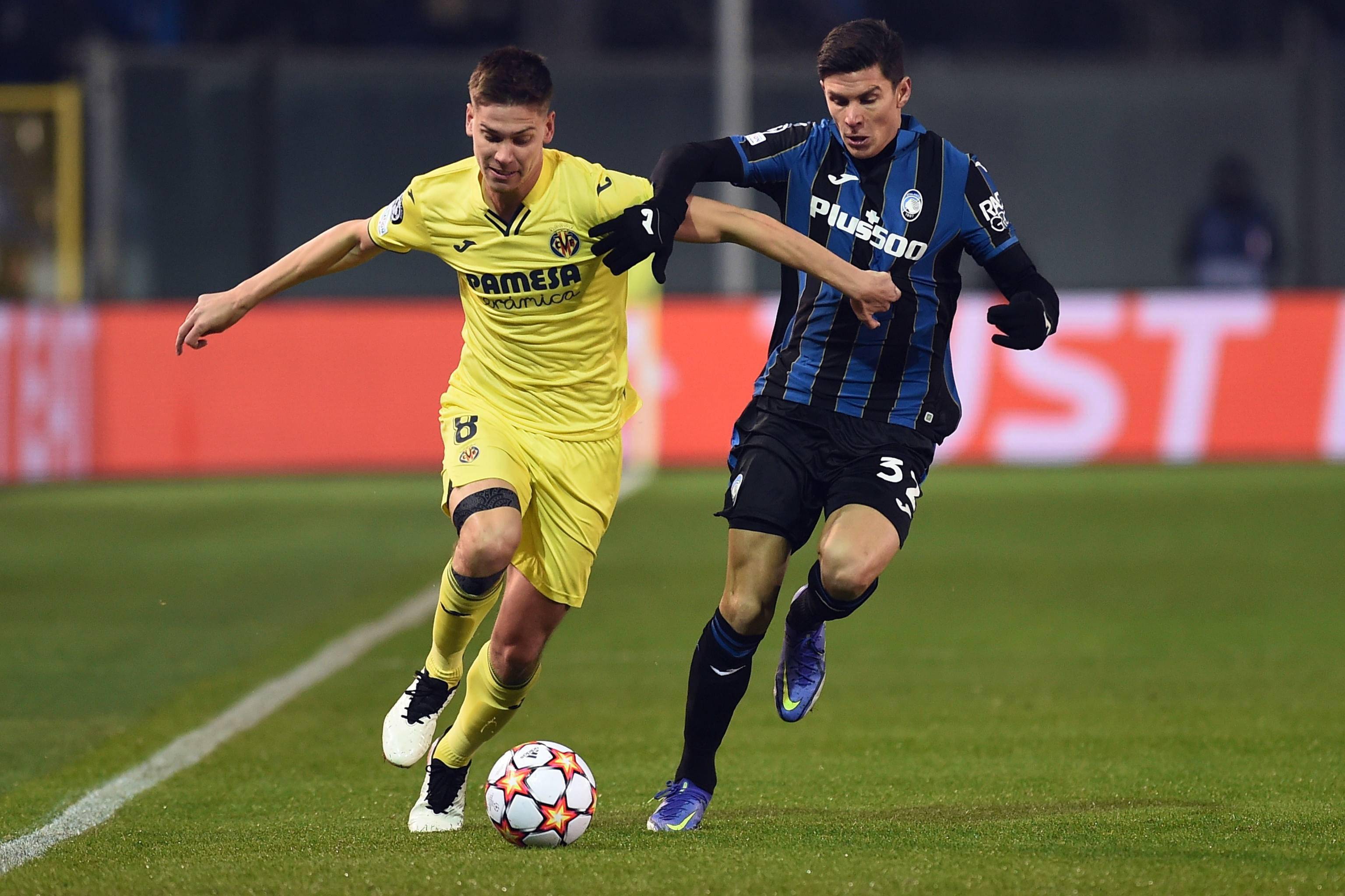 比利亚雷亚尔迎意甲关键赛；关键时刻回应争议；震撼外界；身体对抗强度拉满的简单介绍